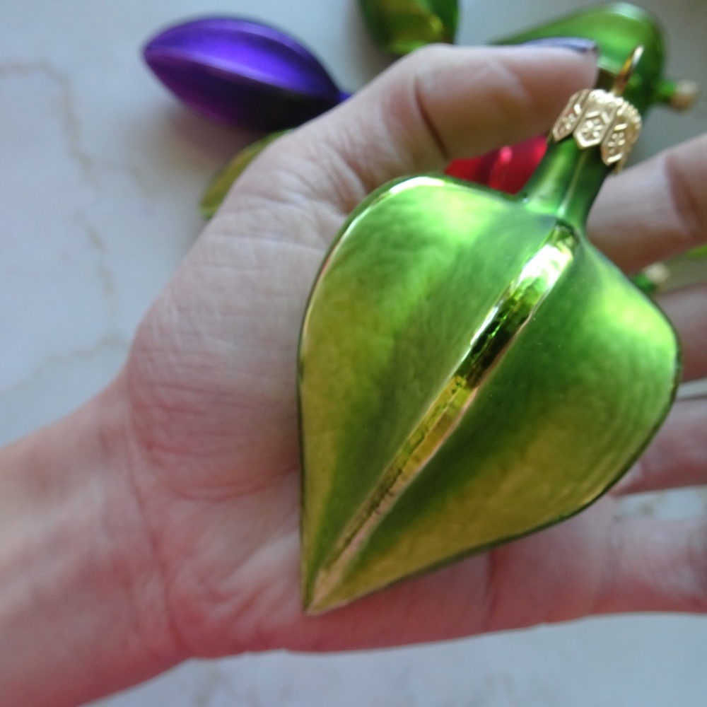 Set of 8 Green Purple & Red Frosty Glass Abstract Artsy Christmas Ornaments - Picture 4 of 10